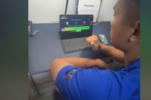 他真尽力了！新加坡门将桑尼助国足进18强赛+多踢10场，助威国足