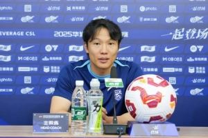 邓卓翔：明天这场比赛对球队来说至关重要，大家都做好了充分准备